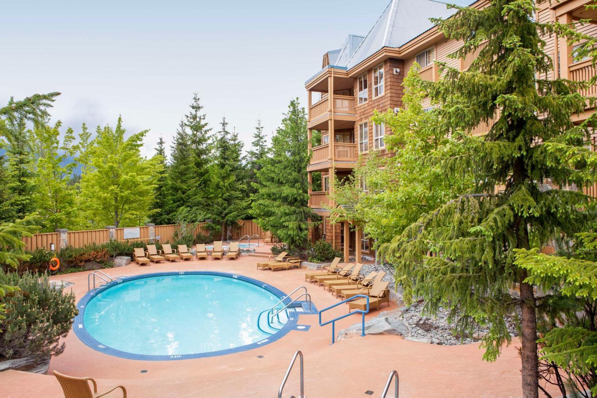 Hilton Grand Vacations Club Whistler Hotel Buitenkant foto