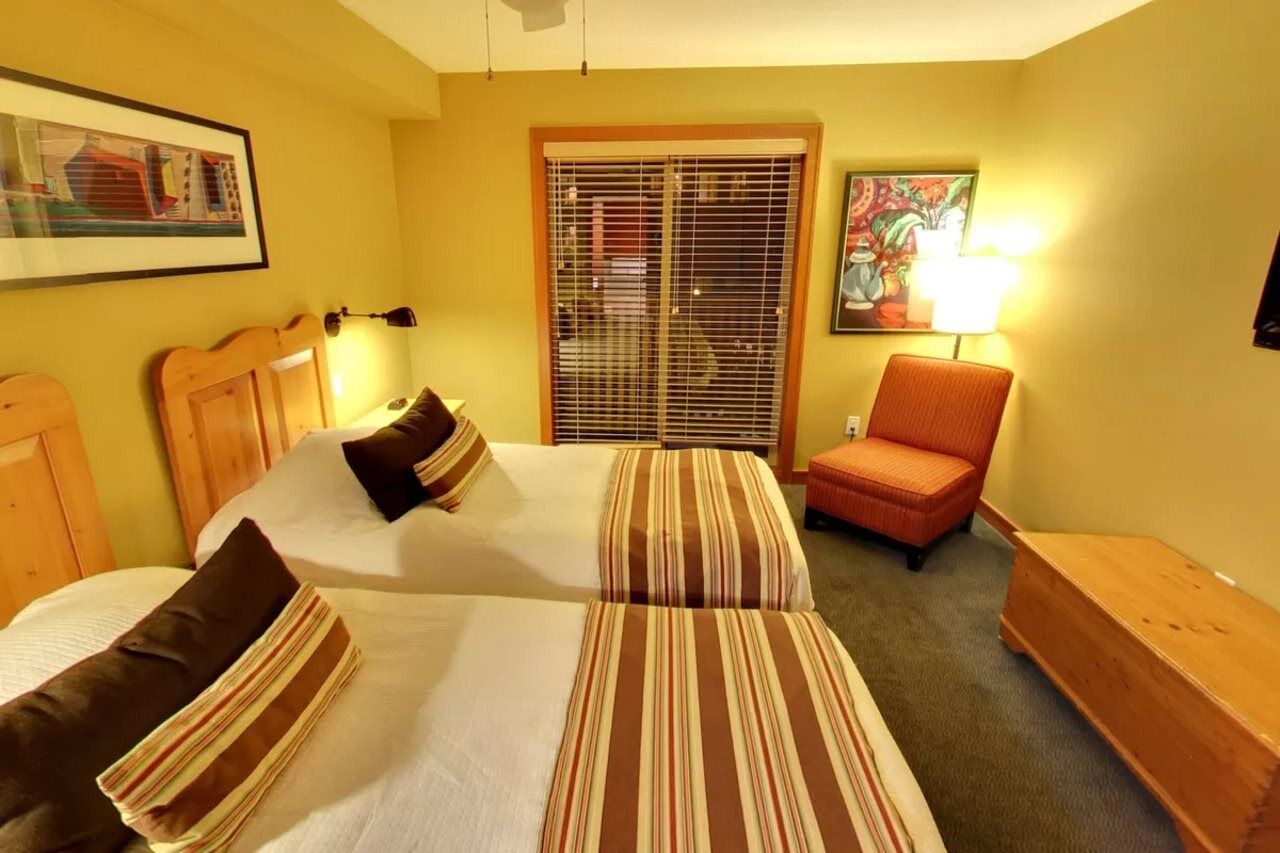 Hilton Grand Vacations Club Whistler Hotel Buitenkant foto